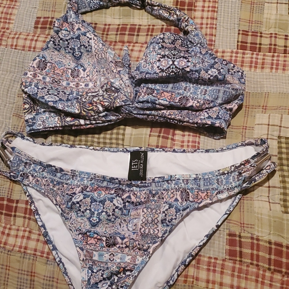 JETS  Bikini